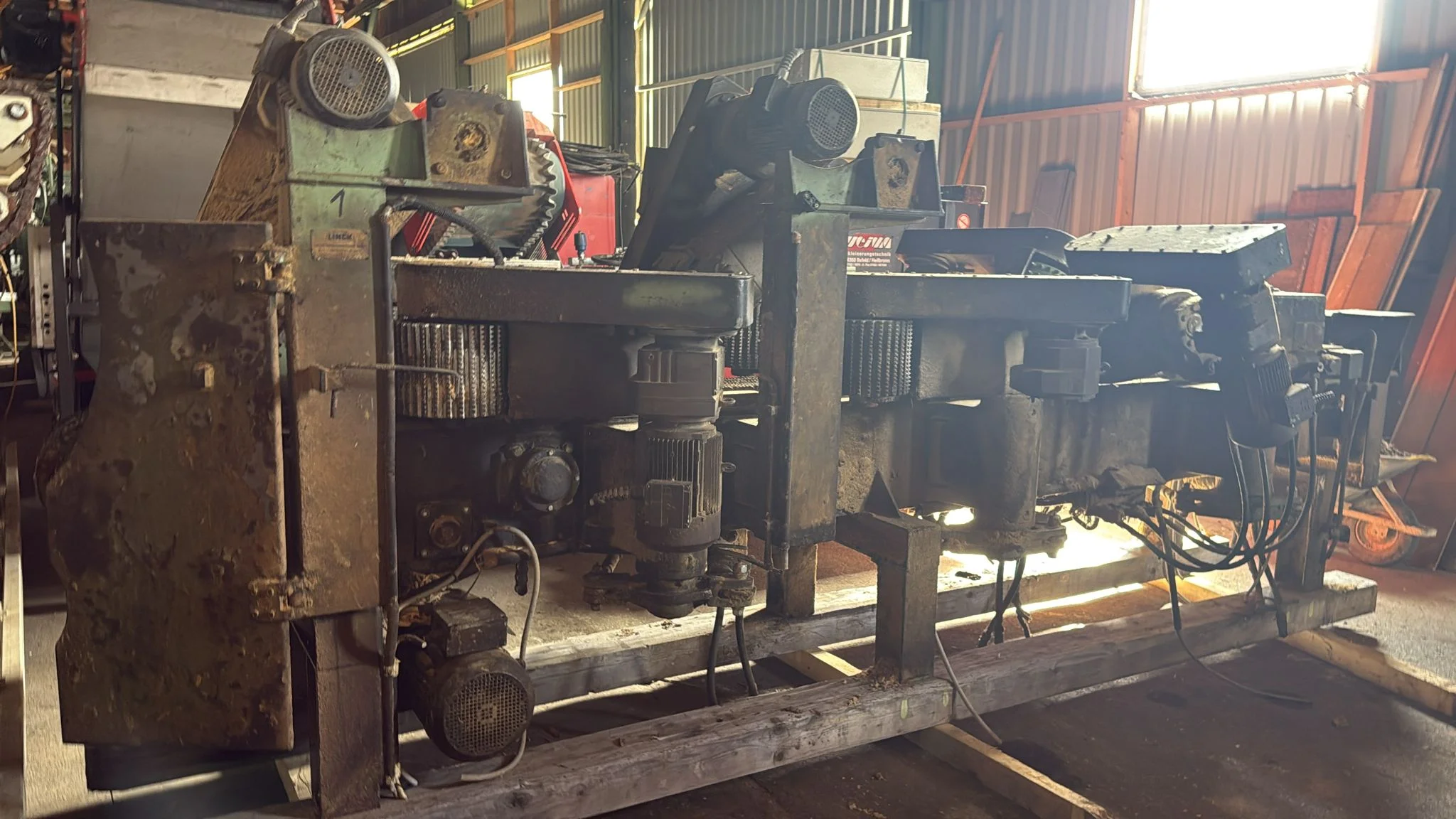 LINCK V30 chipper line - Image 8