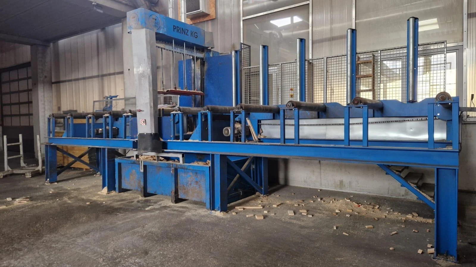 Package crosscut saw